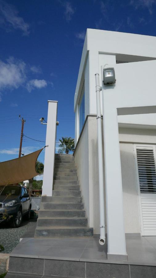 Casa Vacanze Baciata Agios Theodoros Exterior photo